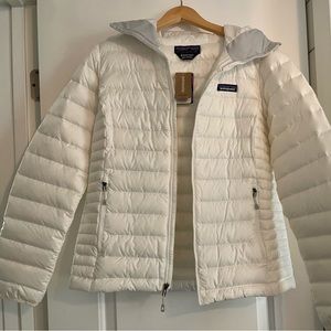 NWT Patagonia Women’s BIRCH WHITE Down Sweater Zipper Jacket Hoody - Size: MED